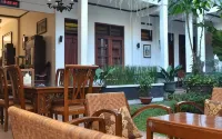 Fendis Homestay - balcony