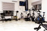 C'Ron Hotels and Suites - Gym