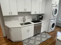Lovely 3-Bedroom in Historic Downtown Ipswich - Apartments