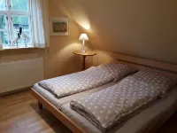 Cozy living under thatch - Apartments
