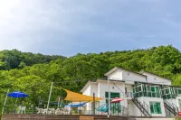 Gapyeong Kona Pension - 2-Star