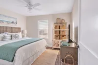 Beautifully Decorated Condo with View of the Pool and Ocean in Perfect Location. - 피트니스 시설