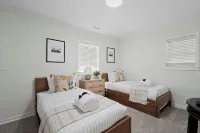 Cozy Downtown Boho Retreat - Sleeps 10! - Bintang 3
