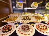Kleopatra Blue Hawaii Hotel Hotel dekat Pantai Cleopatra