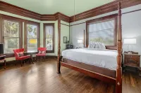 Coombs Inn & Suites - Parkplatz