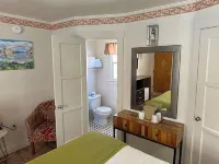 Silver Maple Inn - Pet friendly