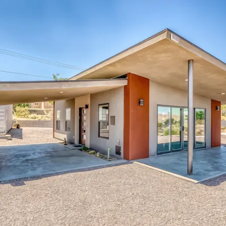 Luxurious STUDIO 19 - Quiet - Views  - Town in 5 mins - JTNP - in  8 minutes