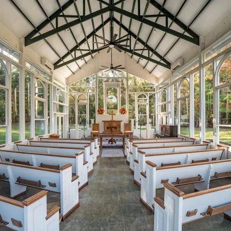 Charming 1892 Log Cabin in the Blue Ridge Mountains foothills