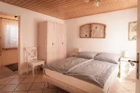 "Unterm Apfelbaum" Vacation Home: Boat Rides / Bike Tours – Anything Is Possible - 3 tähden