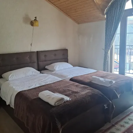 Hotel Iveria