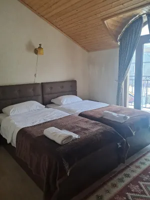 Hotel Iveria - parking