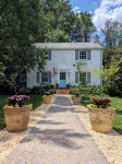 Large Yard - Quiet Area - 15 Min to DC - Wifi