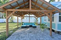 Remodeled home in Historic neighborhood. 20 min.~ AMI/ 5 min ~downtown Bradenton - 방갈로