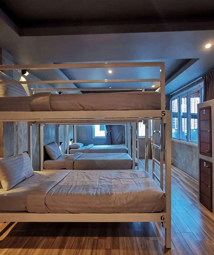 Bed in Mixed Dorm Room with Ensuite (Mixed Gender)