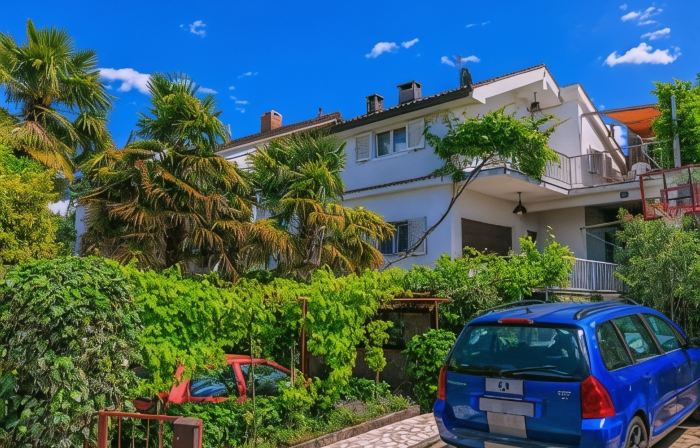 Apartments Rasa
