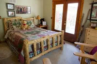 Charming Log Cabin for Peaceful Mountain Getaway! - Gym