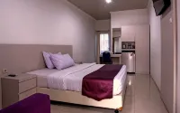 Mega Hotel & Resort Puncak - parkir