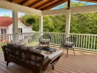 Second floor unit close to downtown Beulah & Crystal Lake for year-round fun! - 4-Star