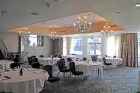 The Pinewood Hotel - petit déjeuner