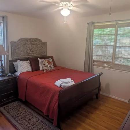 Remodeled & Fully Furnished Home South/East side Augusta near interstate 520