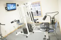 Brook Pointe Inn - Gym