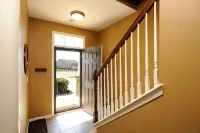 4 bedroom house close to the Horse Park - 2つ星
