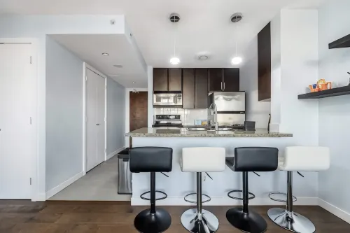 Downtown DT 1‑Bedroom Apartment&Water View - 3-Sterne