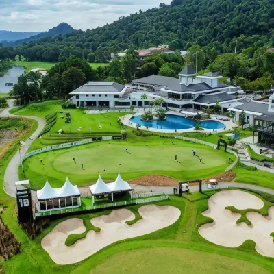รอยัล ฮิลล์ กอล์ฟ รีสอร์ท แอนด์ สปา โรงแรมใกล้สวนเคียงหมอก นครนายก