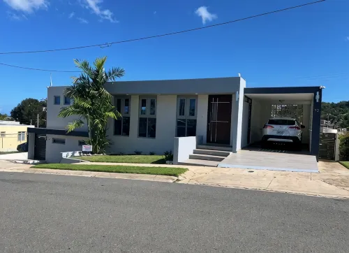 Luxury centric 1 bedroom apt - 5 min from the beach - Wifi