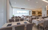 Kantary Hotel, Amata Bangpakong - parking