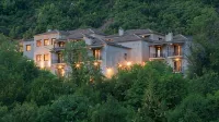 Rouista Tzoumerka Resort - 3 estrellas