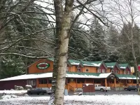 Sasquatch Inn Hotels in Harrison Hot Springs