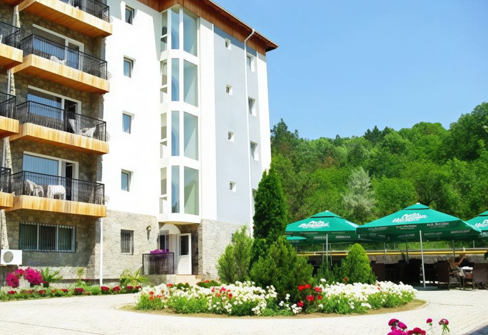 Hotel Monteoru