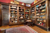 Ross Mansion Bed & Breakfast Các khách sạn ở Hattiesburg
