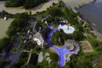 Amatique Bay Hotel - Pool