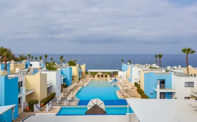 Eleni Holiday Resort Hotel dekat St George Beach