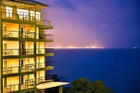 Royal Phala Cliff Beach Resort Các khách sạn gần Wat Sa Kaeo
