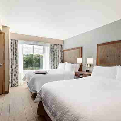 Hampton Inn & Suites Hershey Near the Park Rooms