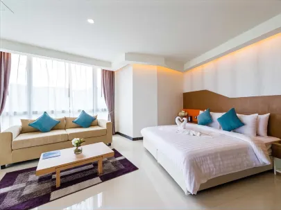 42C The Chic Hotel, Nakhon Sawan – Updated 2024 Prices