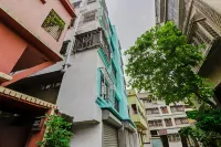 Goroomgo M M Howrah Maidan Home Stay Kolkata