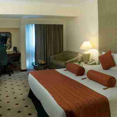 Avari Lahore Hotel Rooms