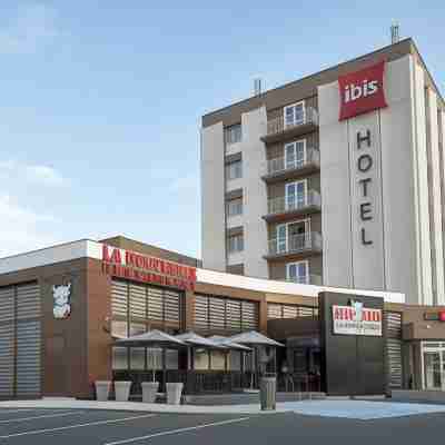 Ibis Cholet Hotel Exterior