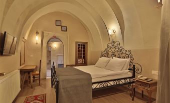 Jacob's Cave Suites - Cappadocia