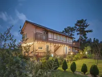 J&J Pension Hotels in Согвіпо