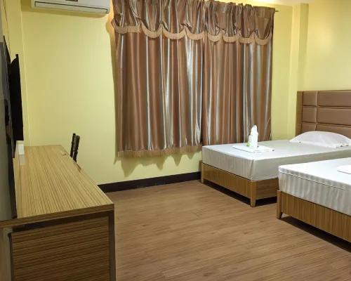 Meaco Royal Hotel - Plaridel Hotels in Plaridel