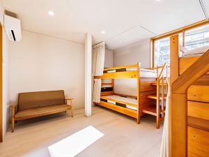 The Gate Hostel Shonan Fujisawa