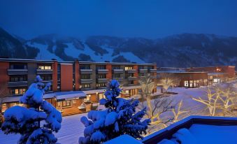 Aspen Square Condominium Hotel