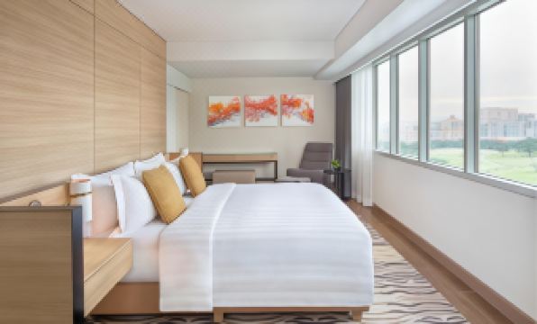 1. 브리타니 호텔..