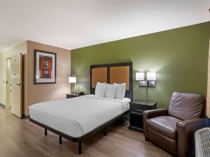 Extended Stay America Select Suites - Springfield - South