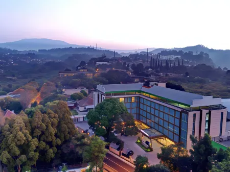 Novena Hotel Bandung Отели в г. West Bandung Regency